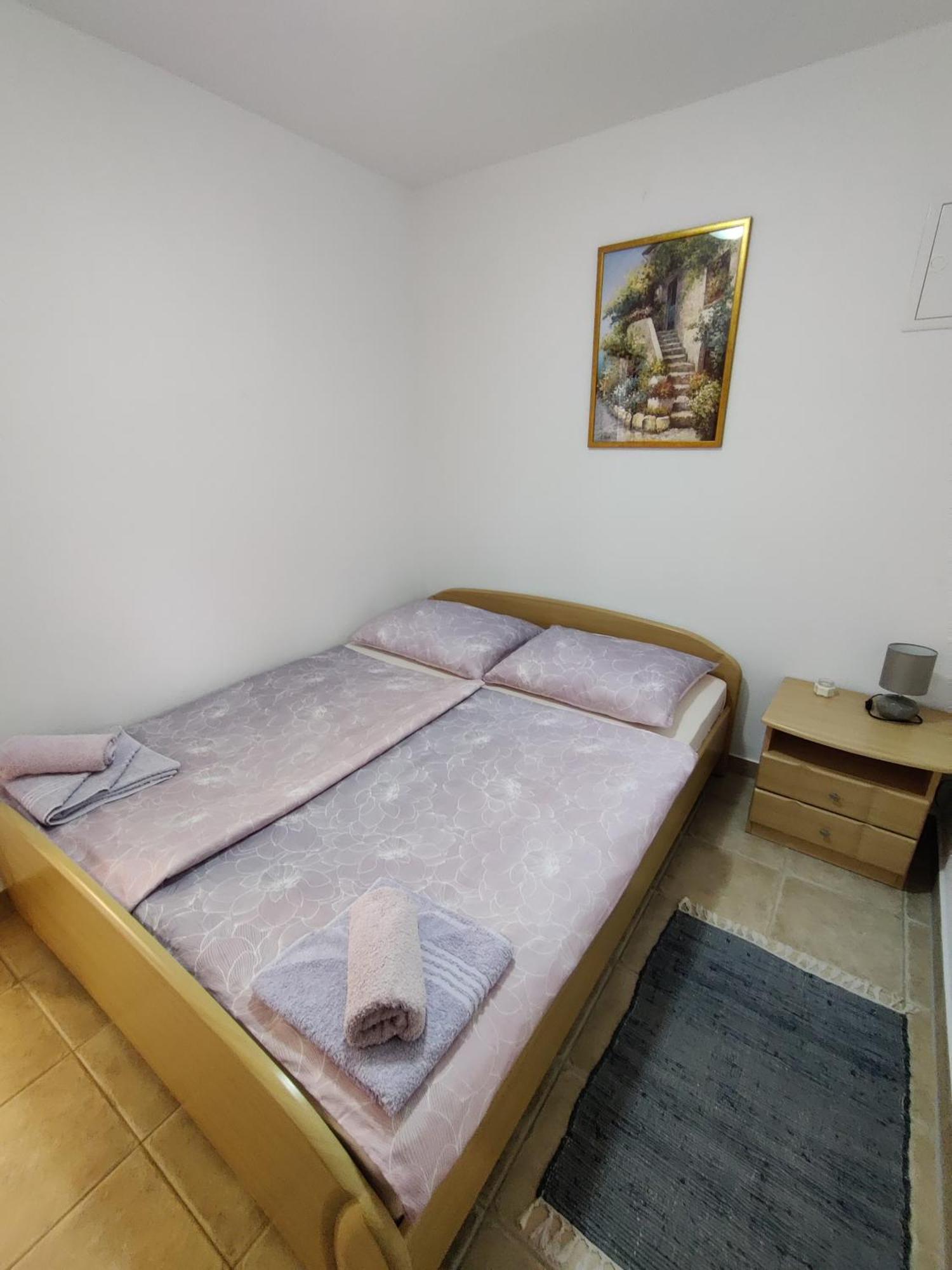 Apartman Kristina Vrbnik Exterior photo